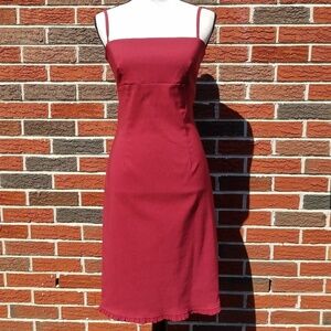Bb  burgundy dress size 5